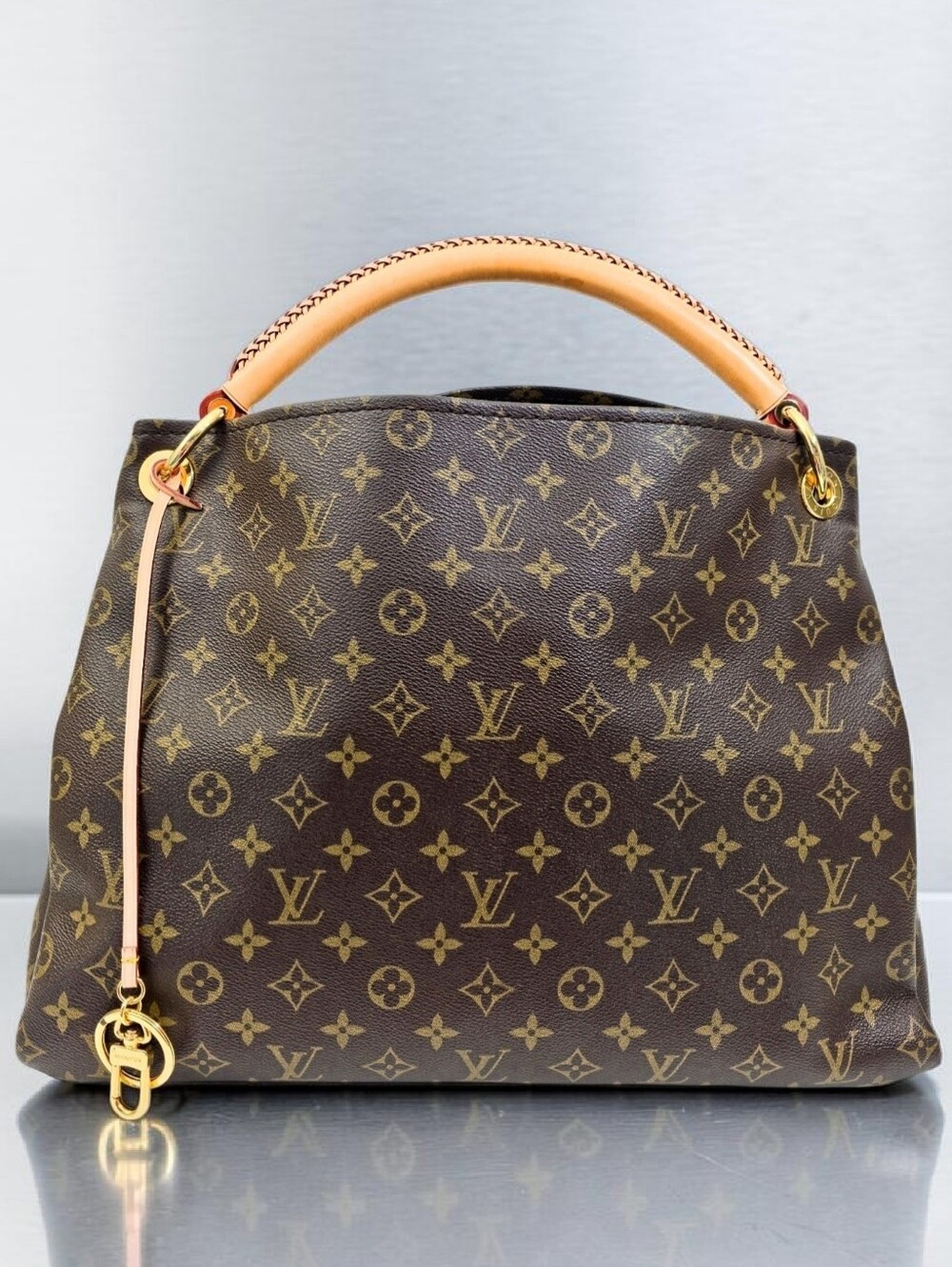 Louis Vuitton Artsy MM Monogram Hobo Bag Shoulder Bag